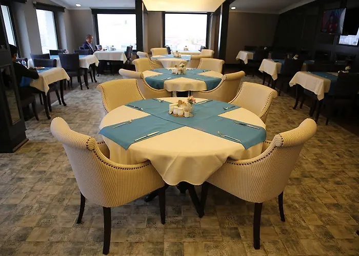 Mara Palace Hotel 4*